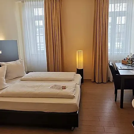 Stadt Hotel