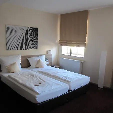 Hotel Stadt 3*