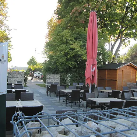 Hotel Stadt 3*