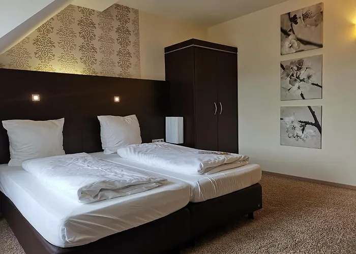 Stadt Hotel Steinheim (Westphalia)