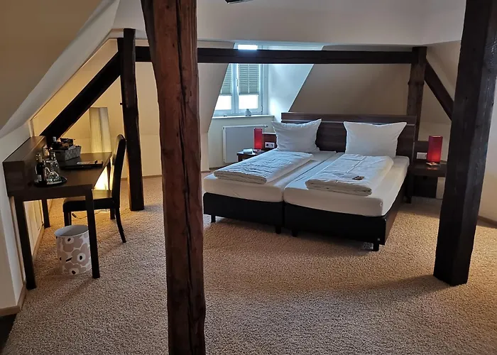 Отель Stadt Steinheim (Westphalia)